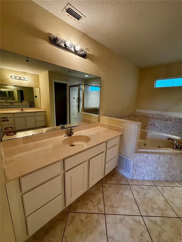 803 Wakefield Way Kissimmee FL 34758