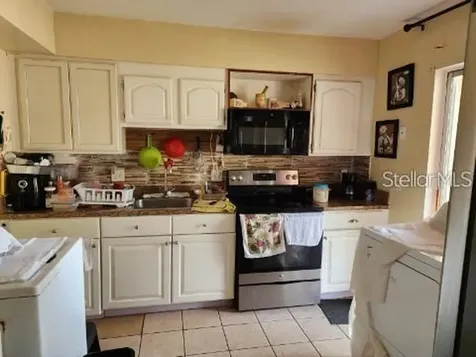 5885 Dahlia Drive Orlando FL 32807