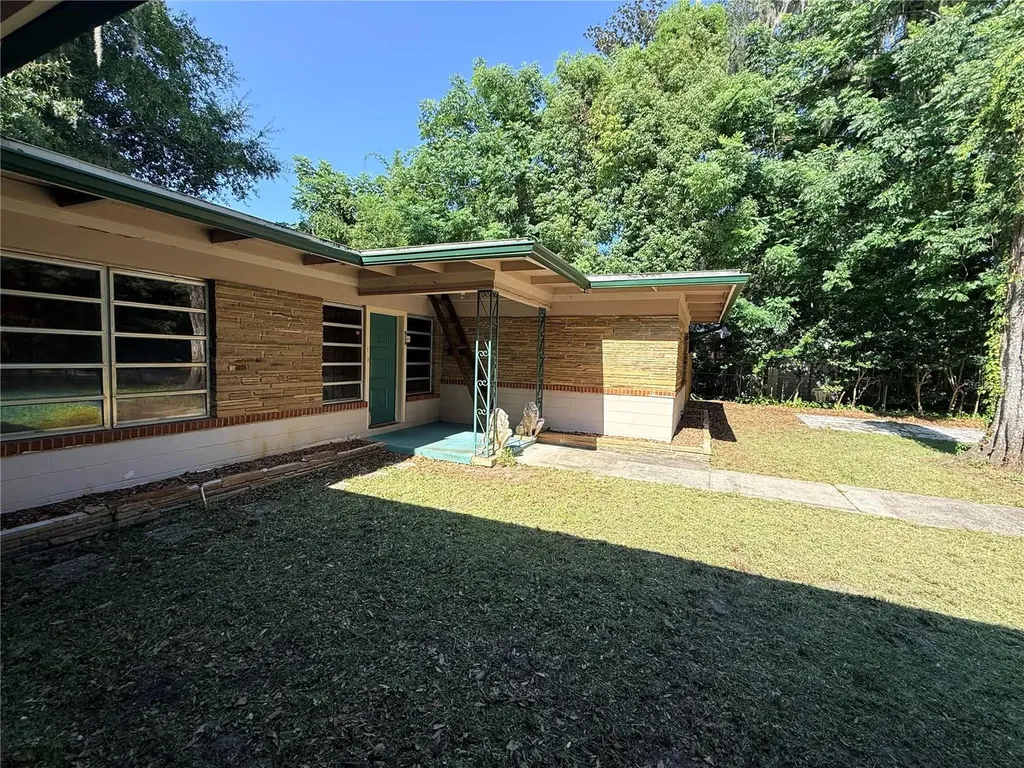 816 NW 14th Avenue Gainesville FL 32601