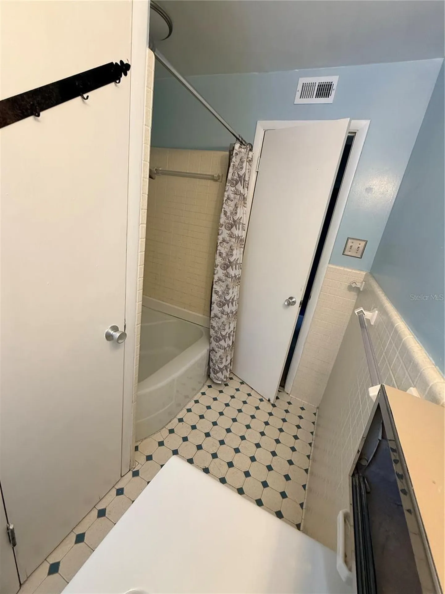 816 NW 14th Avenue Gainesville FL 32601