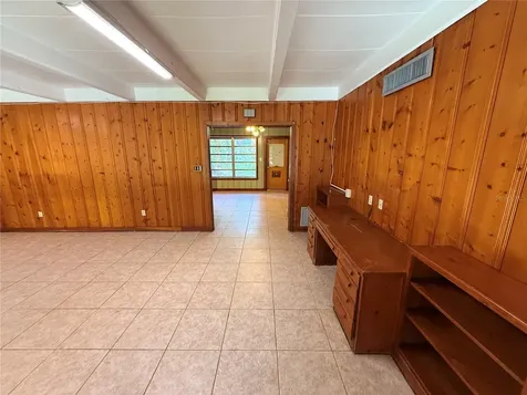 816 NW 14th Avenue Gainesville FL 32601