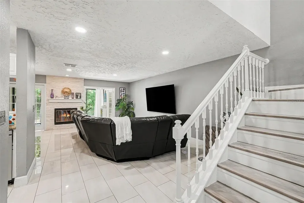 4107 Brentwood Park Circle Tampa FL 33624