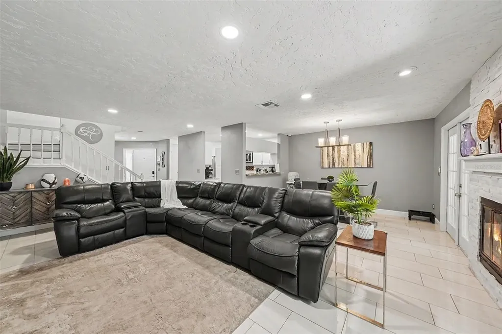 4107 Brentwood Park Circle Tampa FL 33624