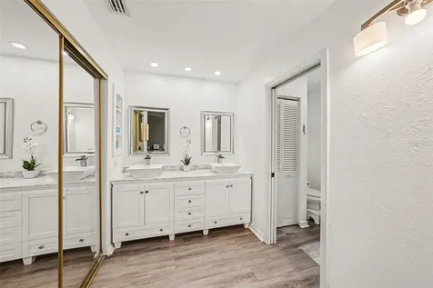 4107 Brentwood Park Circle Tampa FL 33624