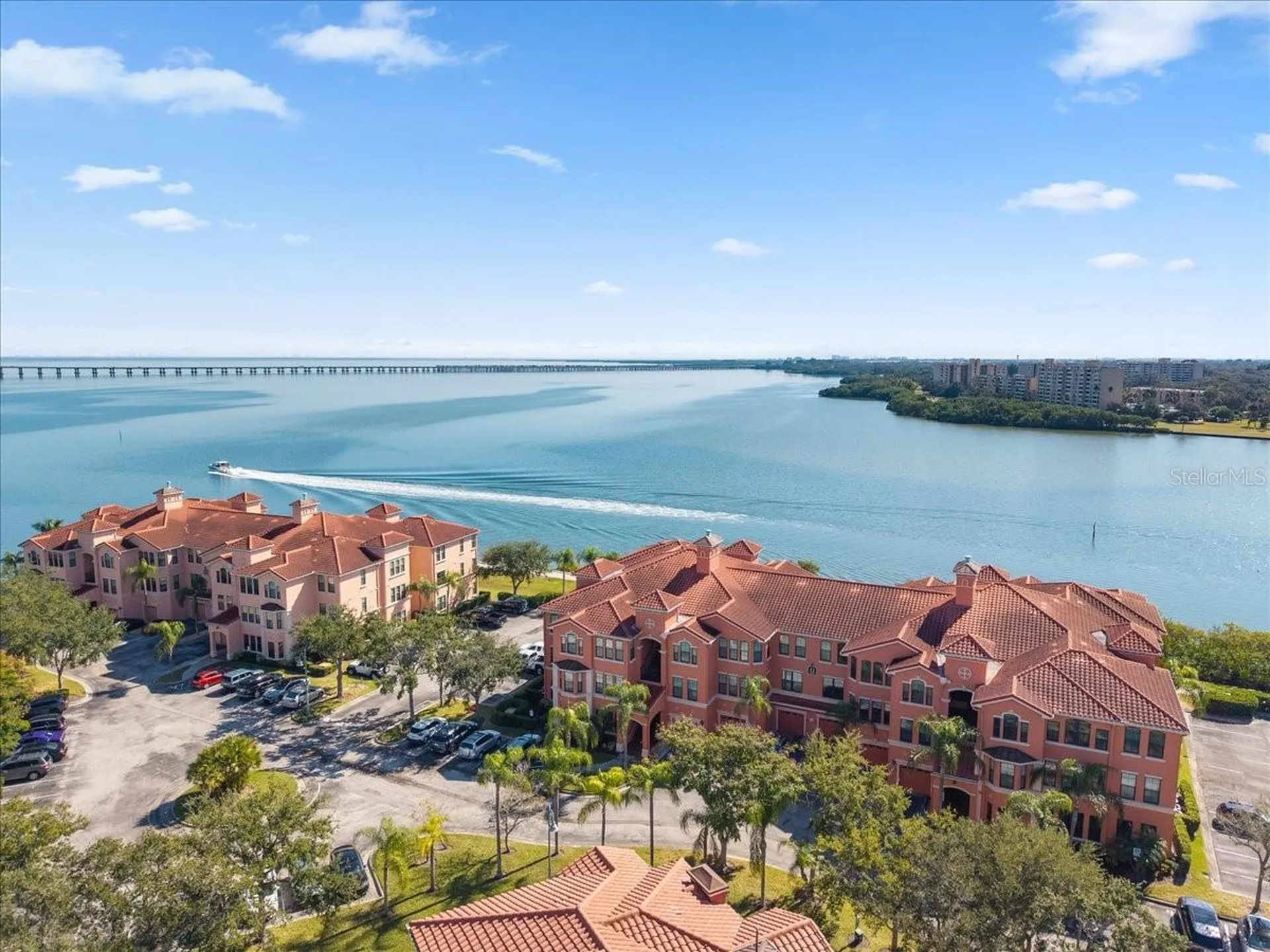 2747 Via Capri Clearwater FL 33764