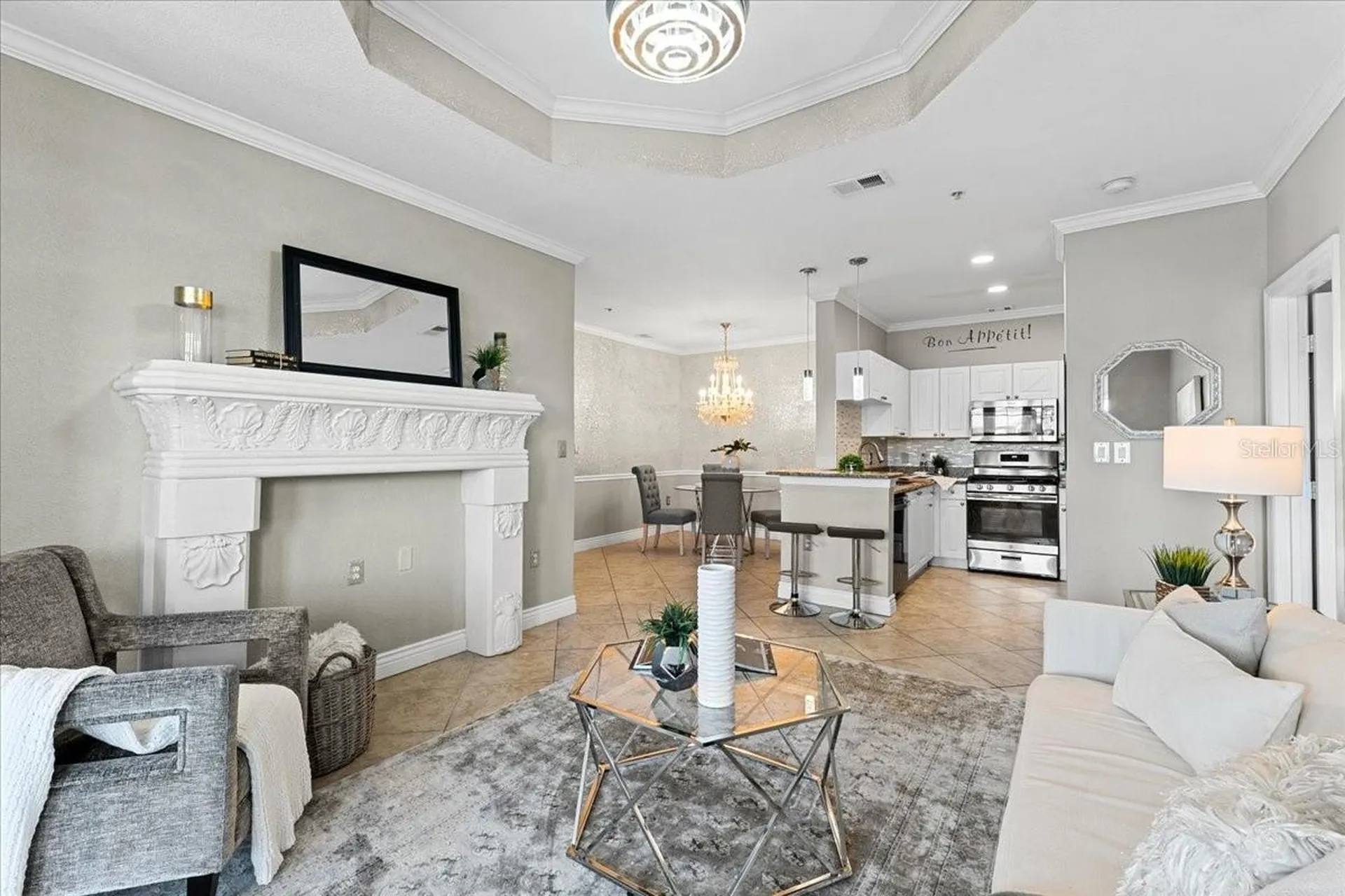 2747 Via Capri Clearwater FL 33764