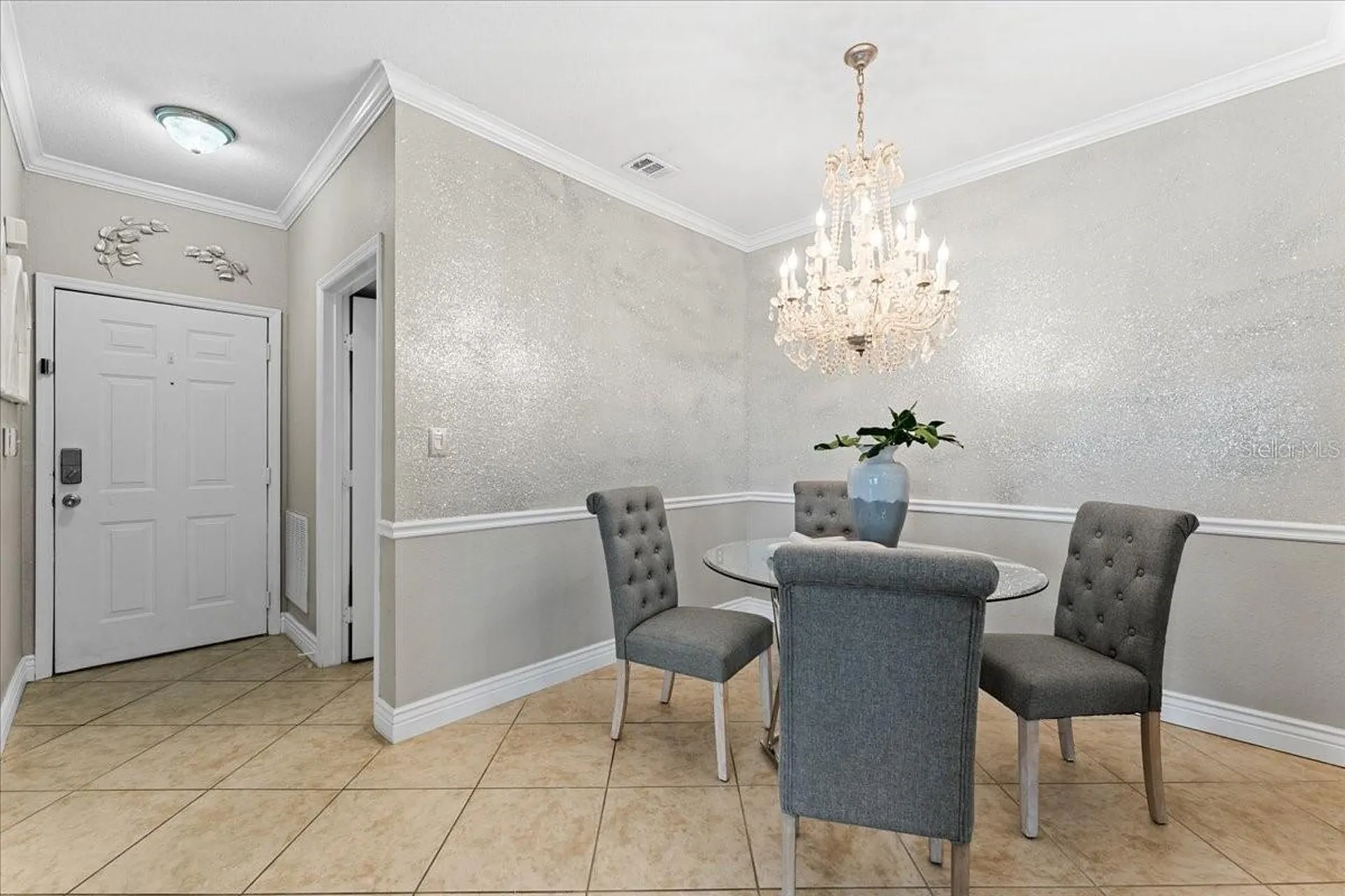2747 Via Capri Clearwater FL 33764