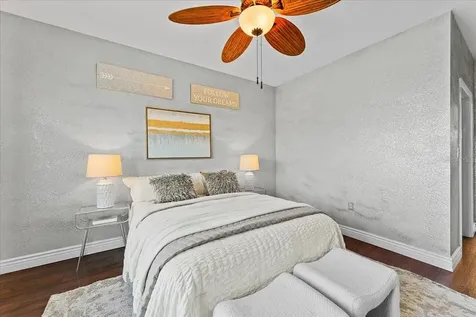 2747 Via Capri Clearwater FL 33764