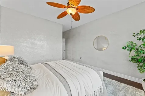 2747 Via Capri Clearwater FL 33764