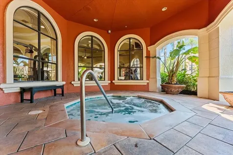 2747 Via Capri Clearwater FL 33764