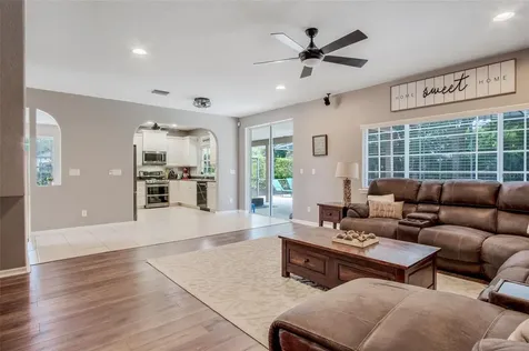 159 Red Maple Burl Circle Debary FL 32713
