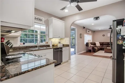 159 Red Maple Burl Circle Debary FL 32713