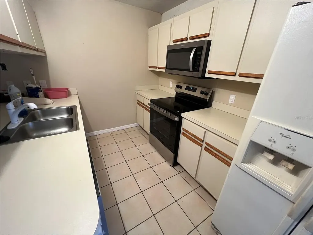 2949 Poplar Avenue Leesburg FL 34748