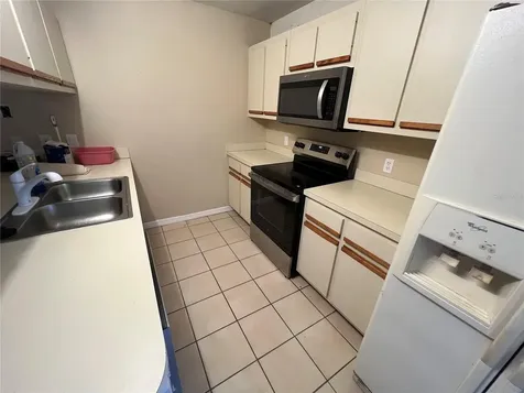 2949 Poplar Avenue Leesburg FL 34748