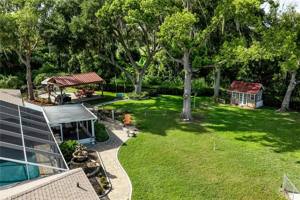 32834 Lakeshore Drive Tavares FL 32778