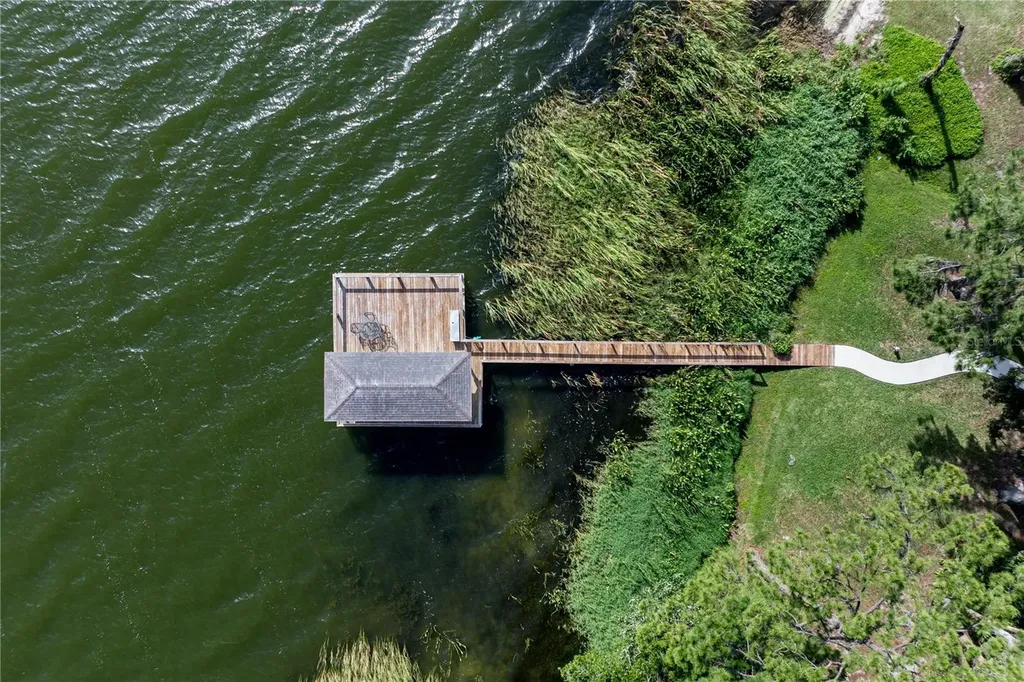 32834 Lakeshore Drive Tavares FL 32778