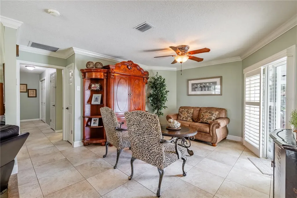 32834 Lakeshore Drive Tavares FL 32778