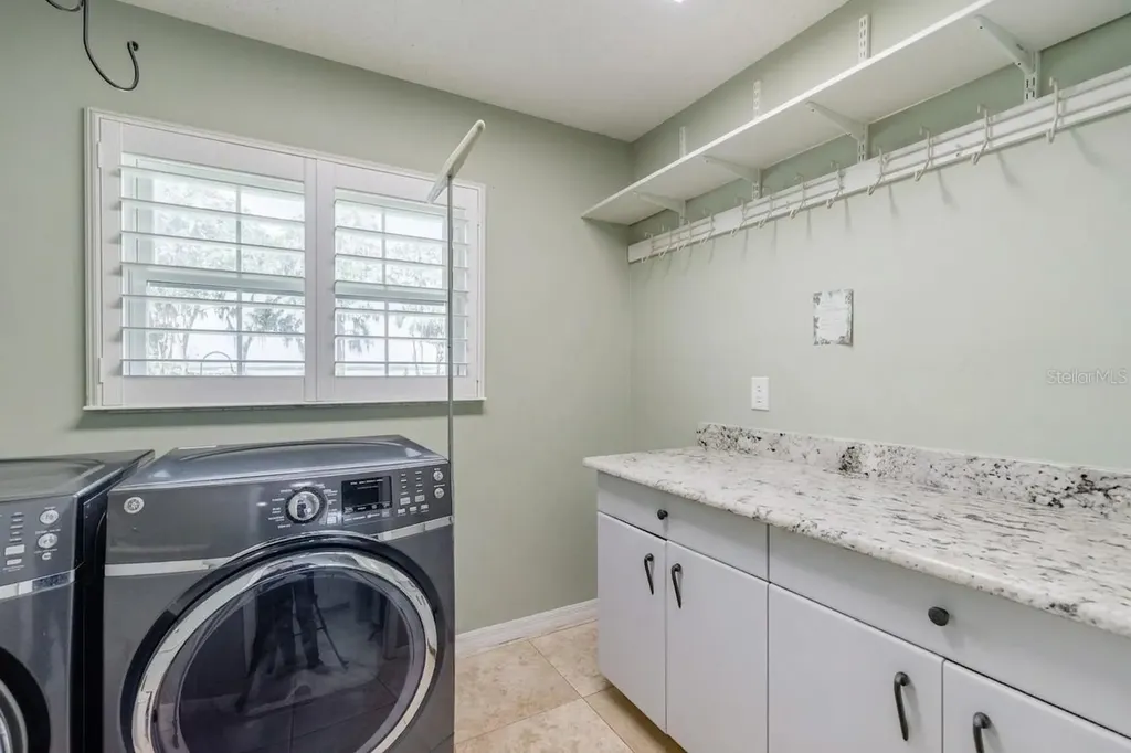 32834 Lakeshore Drive Tavares FL 32778