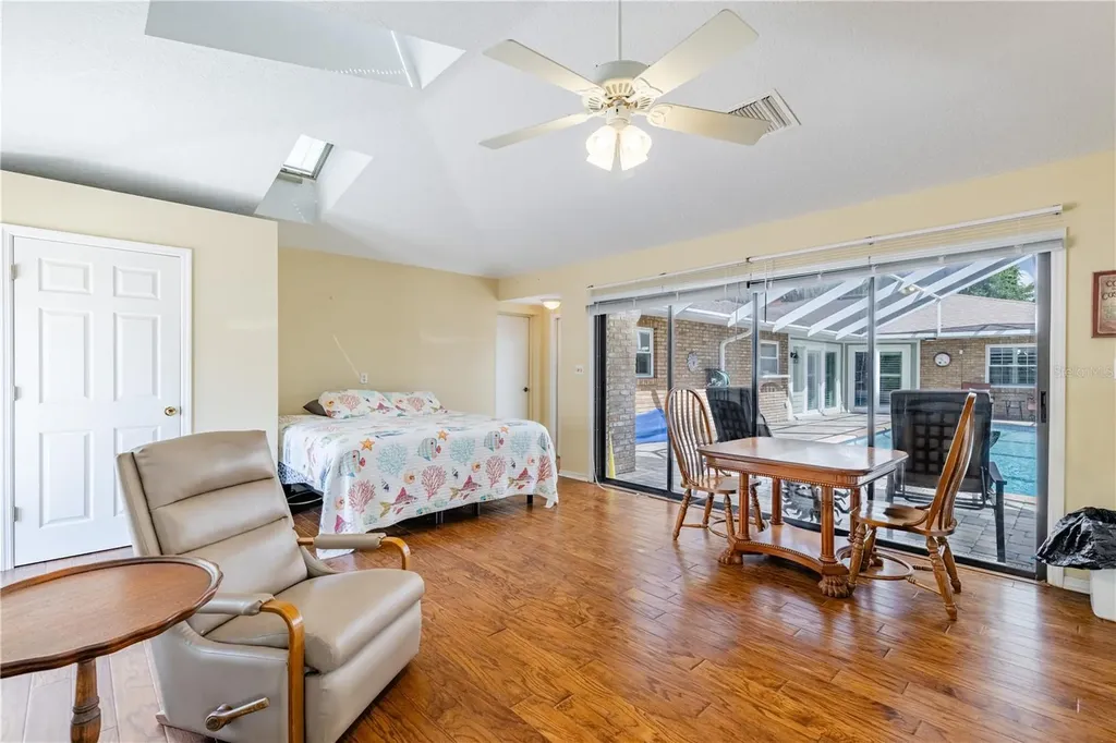 32834 Lakeshore Drive Tavares FL 32778