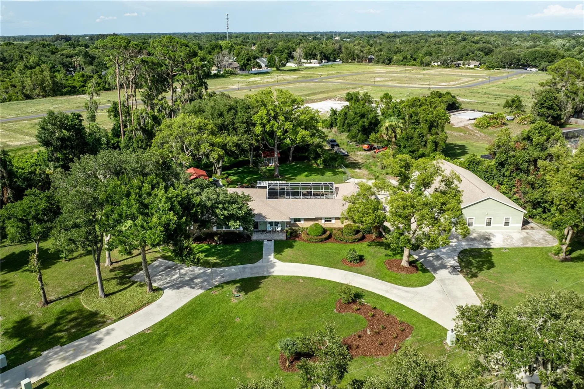 32834 Lakeshore Drive Tavares FL 32778