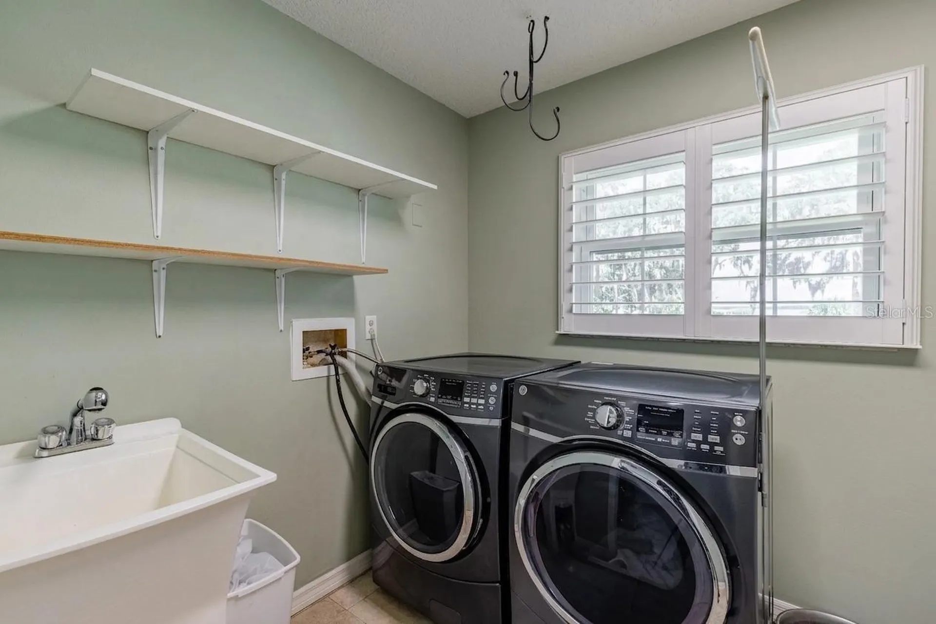 32834 Lakeshore Drive Tavares FL 32778