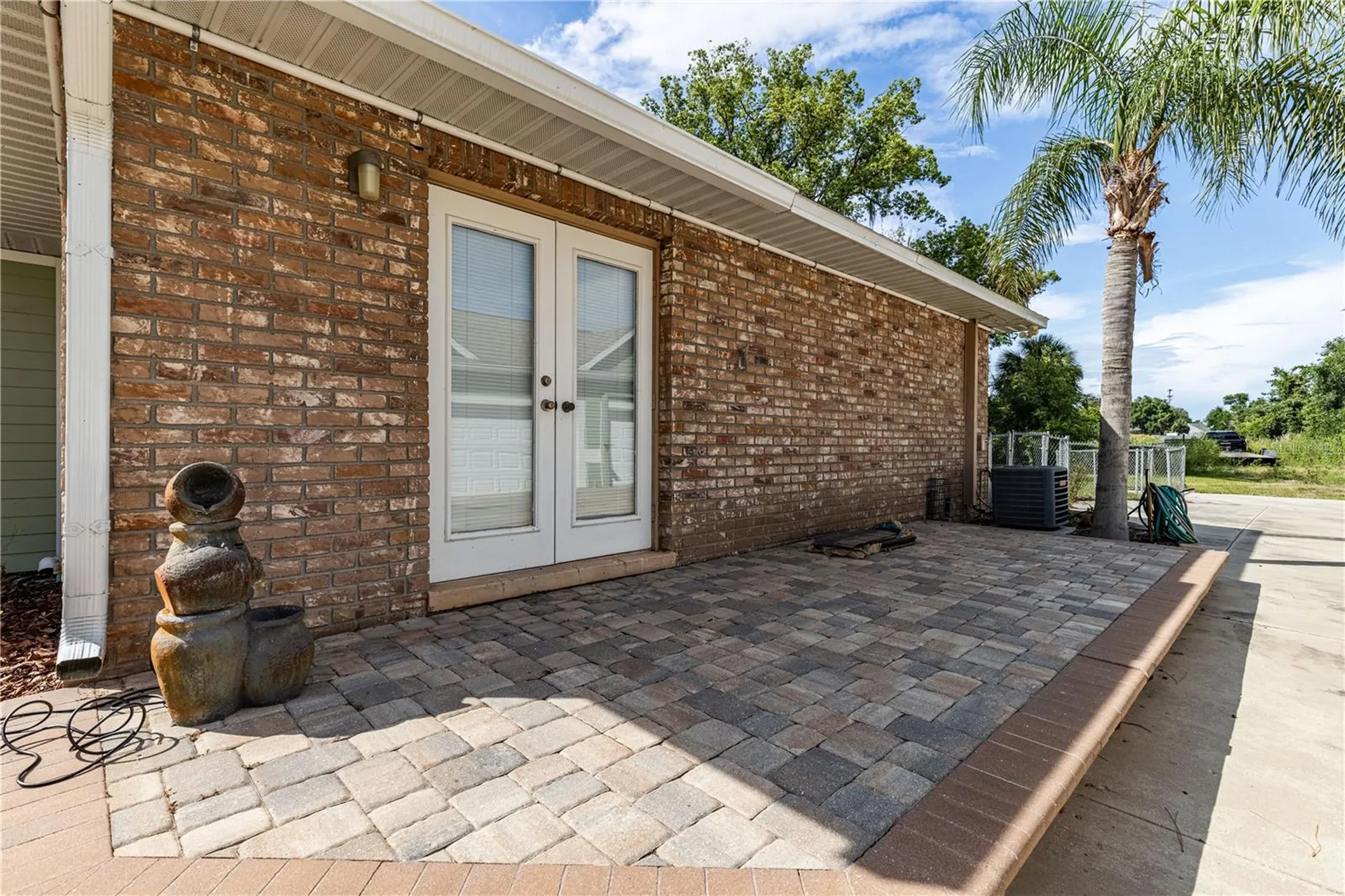 32834 Lakeshore Drive Tavares FL 32778