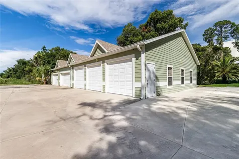 32834 Lakeshore Drive Tavares FL 32778