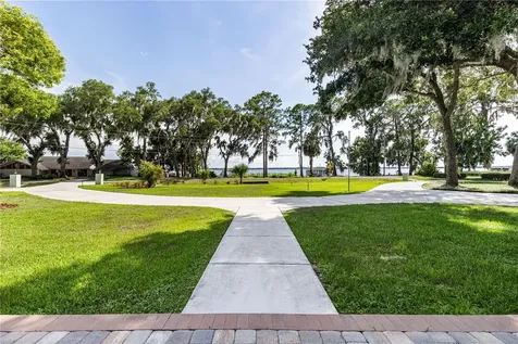 32834 Lakeshore Drive Tavares FL 32778