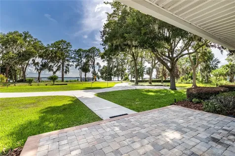 32834 Lakeshore Drive Tavares FL 32778