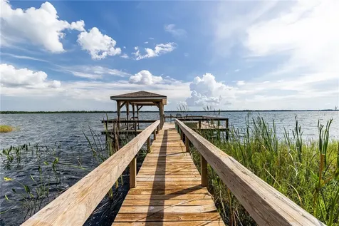 32834 Lakeshore Drive Tavares FL 32778
