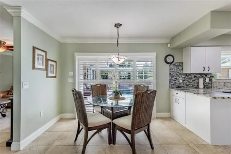 32834 Lakeshore Drive Tavares FL 32778