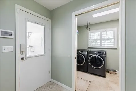32834 Lakeshore Drive Tavares FL 32778
