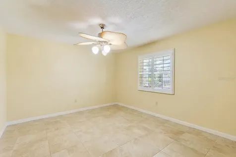 32834 Lakeshore Drive Tavares FL 32778