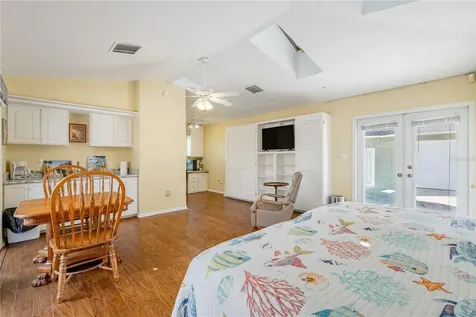 32834 Lakeshore Drive Tavares FL 32778