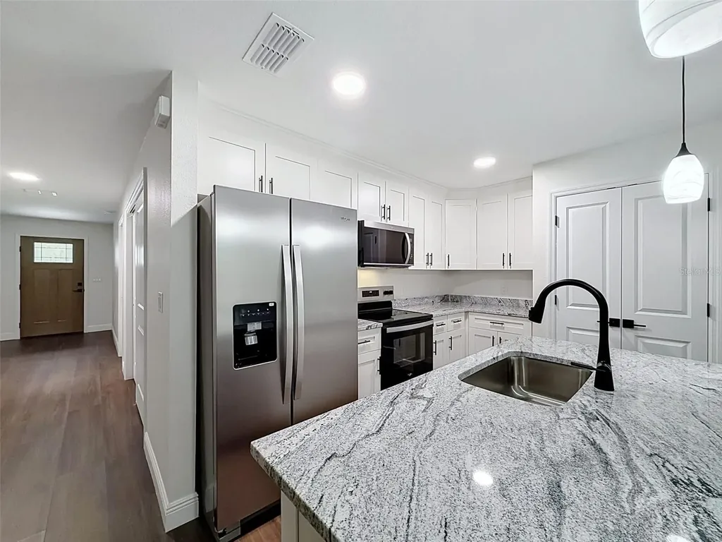 5987 W Oak Park Boulevard Homosassa FL 34446