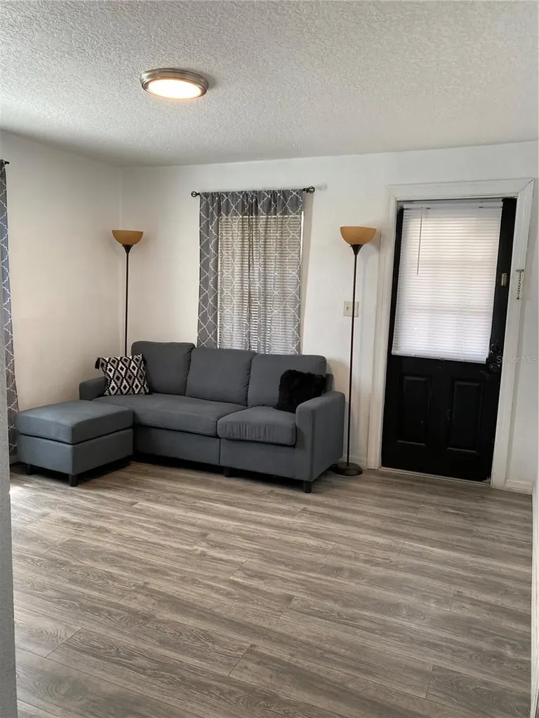 1835 W Greenwood Street Lakeland FL 33815
