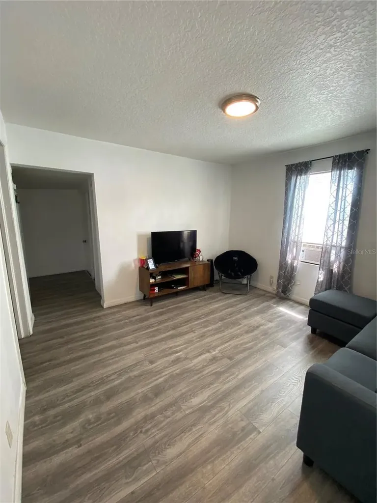 1835 W Greenwood Street Lakeland FL 33815