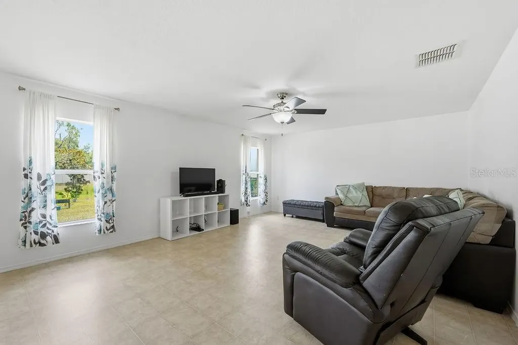 11018 Running Pine Drive Riverview FL 33569