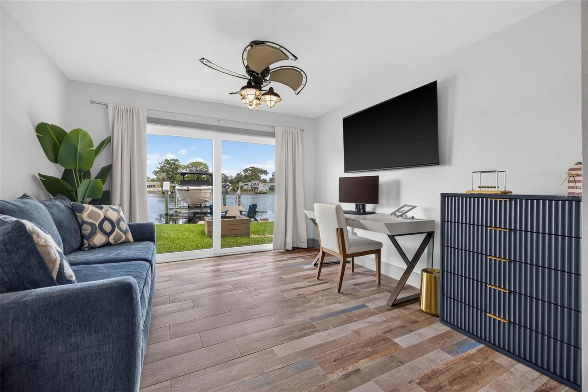 292 Sunlit Cove Drive NE St Petersburg FL 33702
