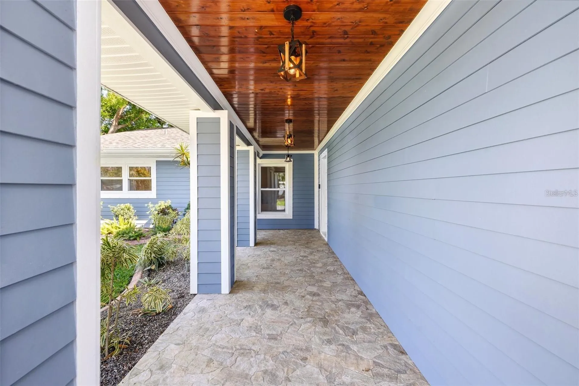 292 Sunlit Cove Drive NE St Petersburg FL 33702