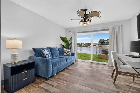 292 Sunlit Cove Drive NE St Petersburg FL 33702