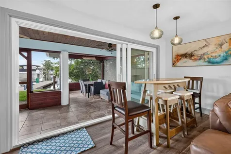 292 Sunlit Cove Drive NE St Petersburg FL 33702