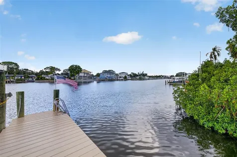 292 Sunlit Cove Drive NE St Petersburg FL 33702