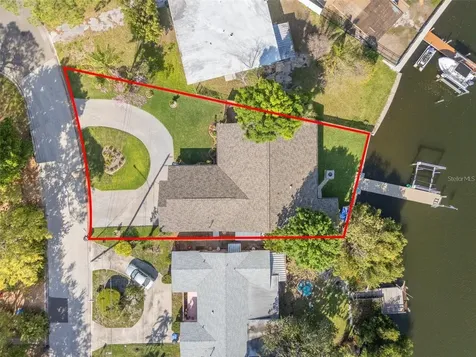 292 Sunlit Cove Drive NE St Petersburg FL 33702