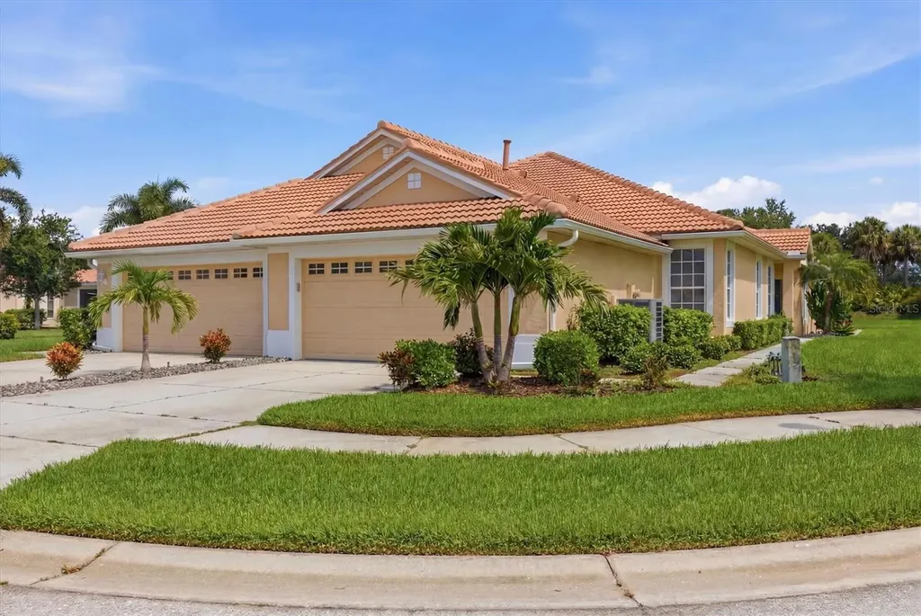 5613 Hidden Oak Court North Port FL 34287