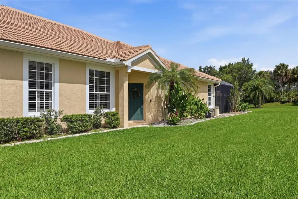 5613 Hidden Oak Court North Port FL 34287