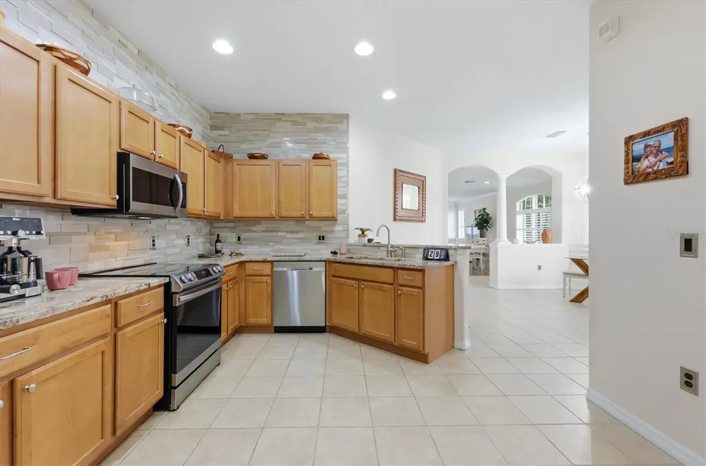 5613 Hidden Oak Court North Port FL 34287