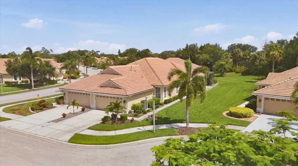 5613 Hidden Oak Court North Port FL 34287