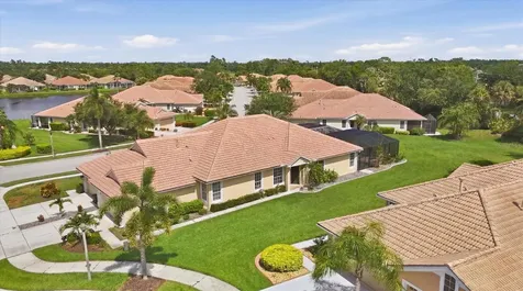 5613 Hidden Oak Court North Port FL 34287