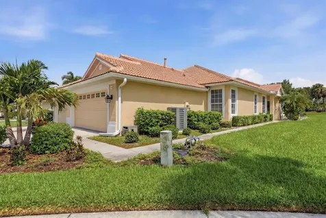 5613 Hidden Oak Court North Port FL 34287